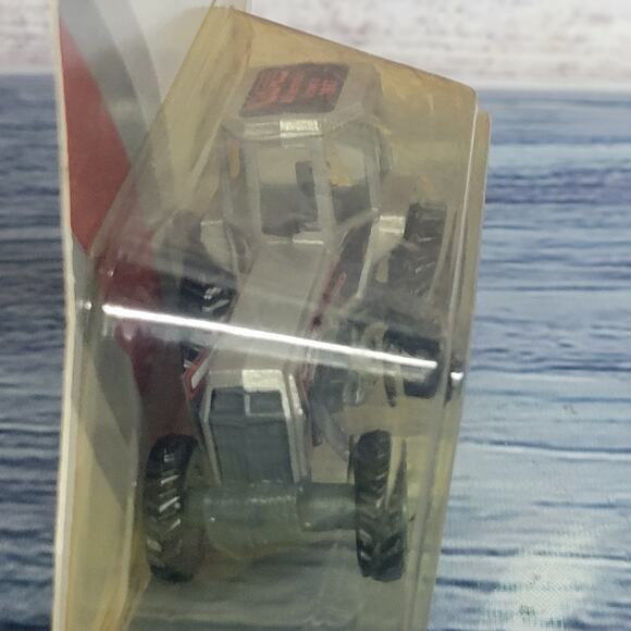 Vtg 1987 Scale models WFE 1/64 Scale White field boss 160 4wd tractor silver - Picture 6 of 8